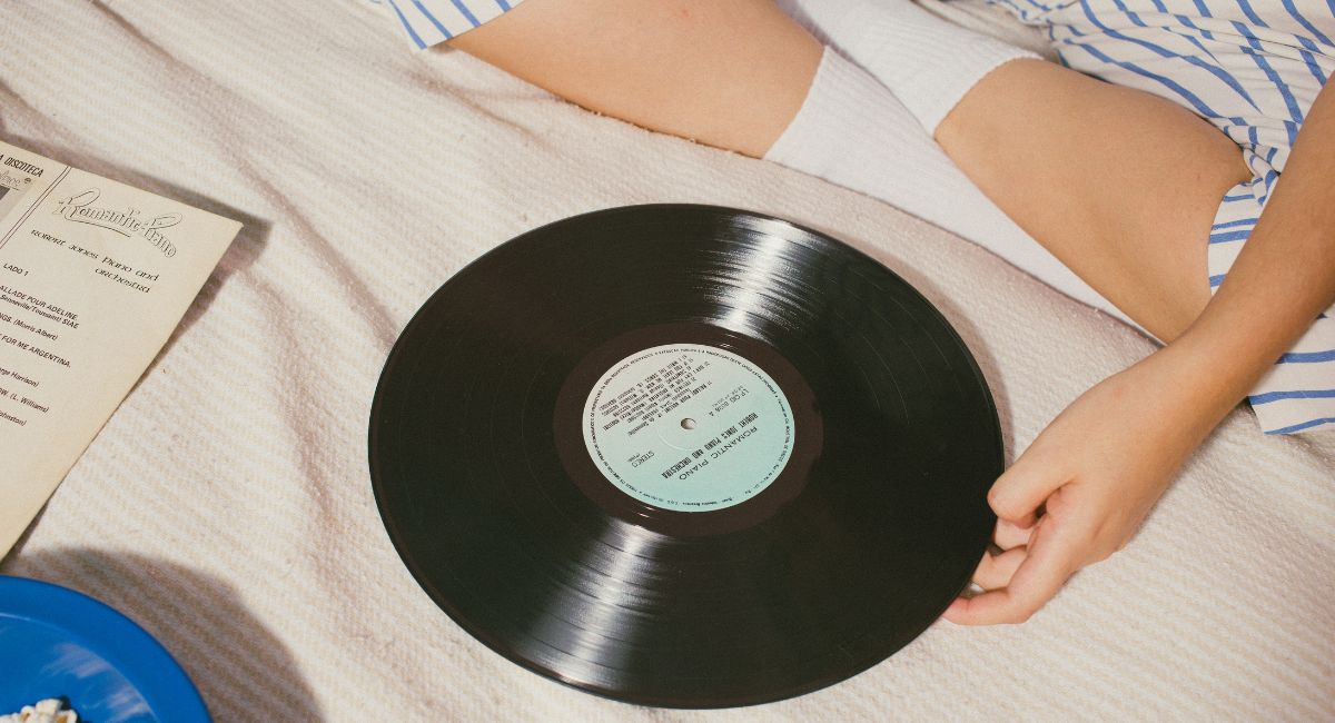 How to Tell if a Record Is an Original Pressing